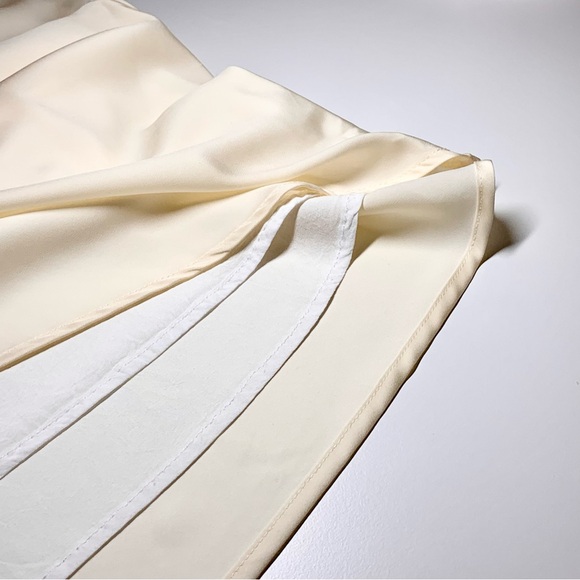 UO | Rowan Midi Slip Skirt - Picture 7 of 9